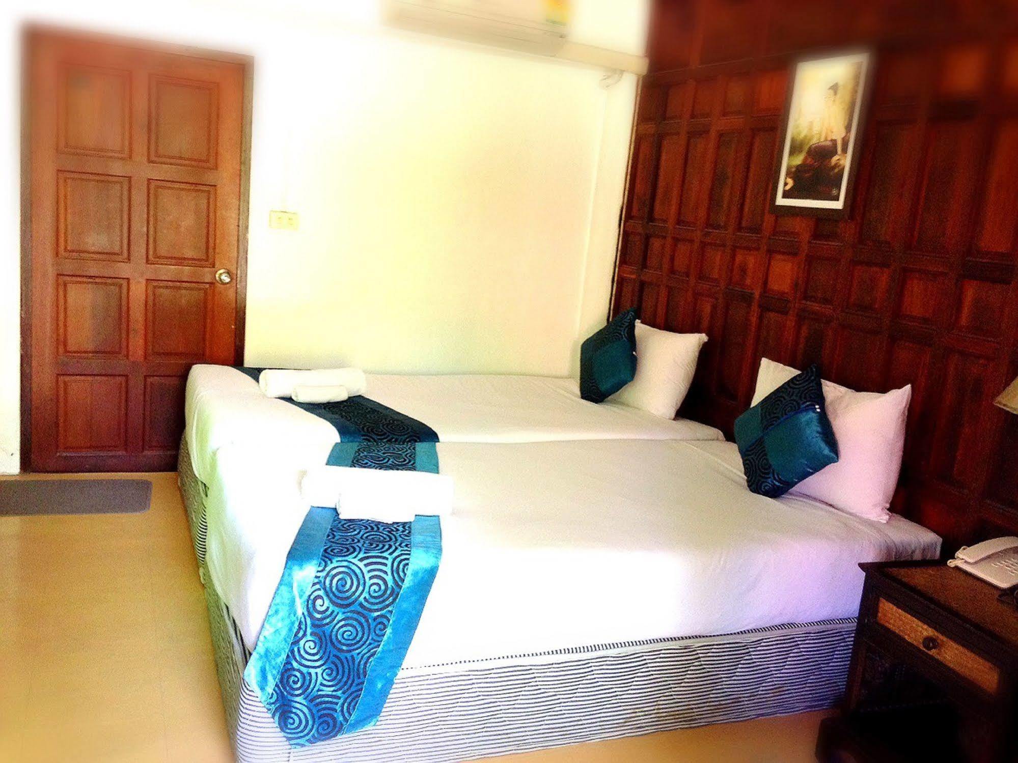 Jaroenrat Resort Samut Songkhram Zewnętrze zdjęcie