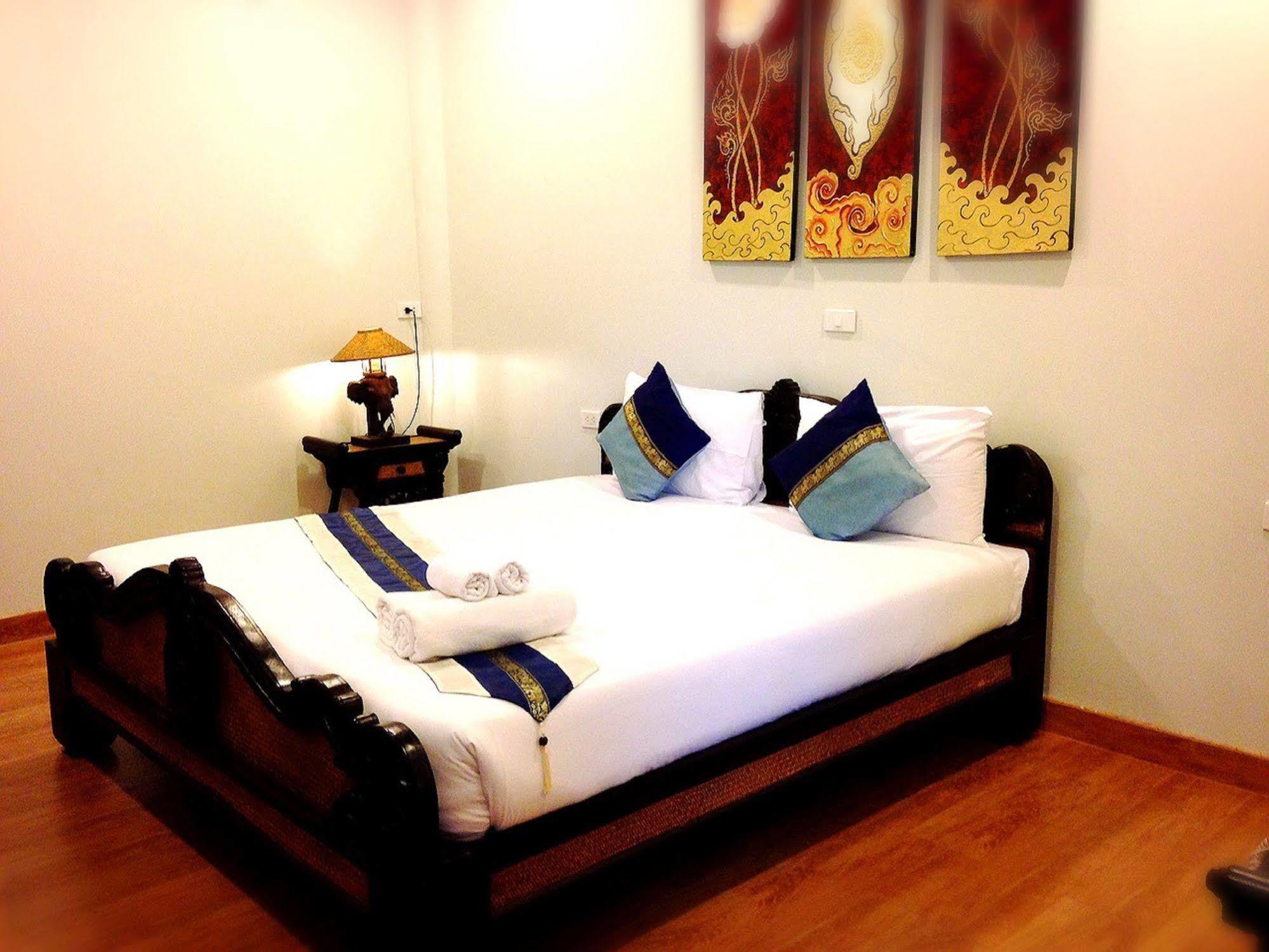 Jaroenrat Resort Samut Songkhram Zewnętrze zdjęcie