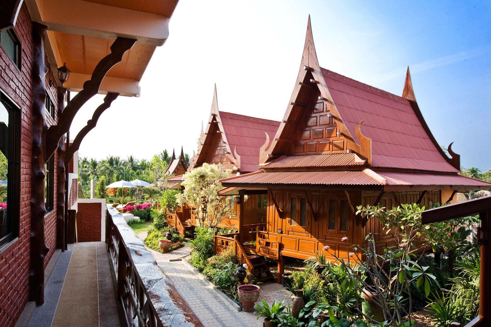 Jaroenrat Resort Samut Songkhram Zewnętrze zdjęcie