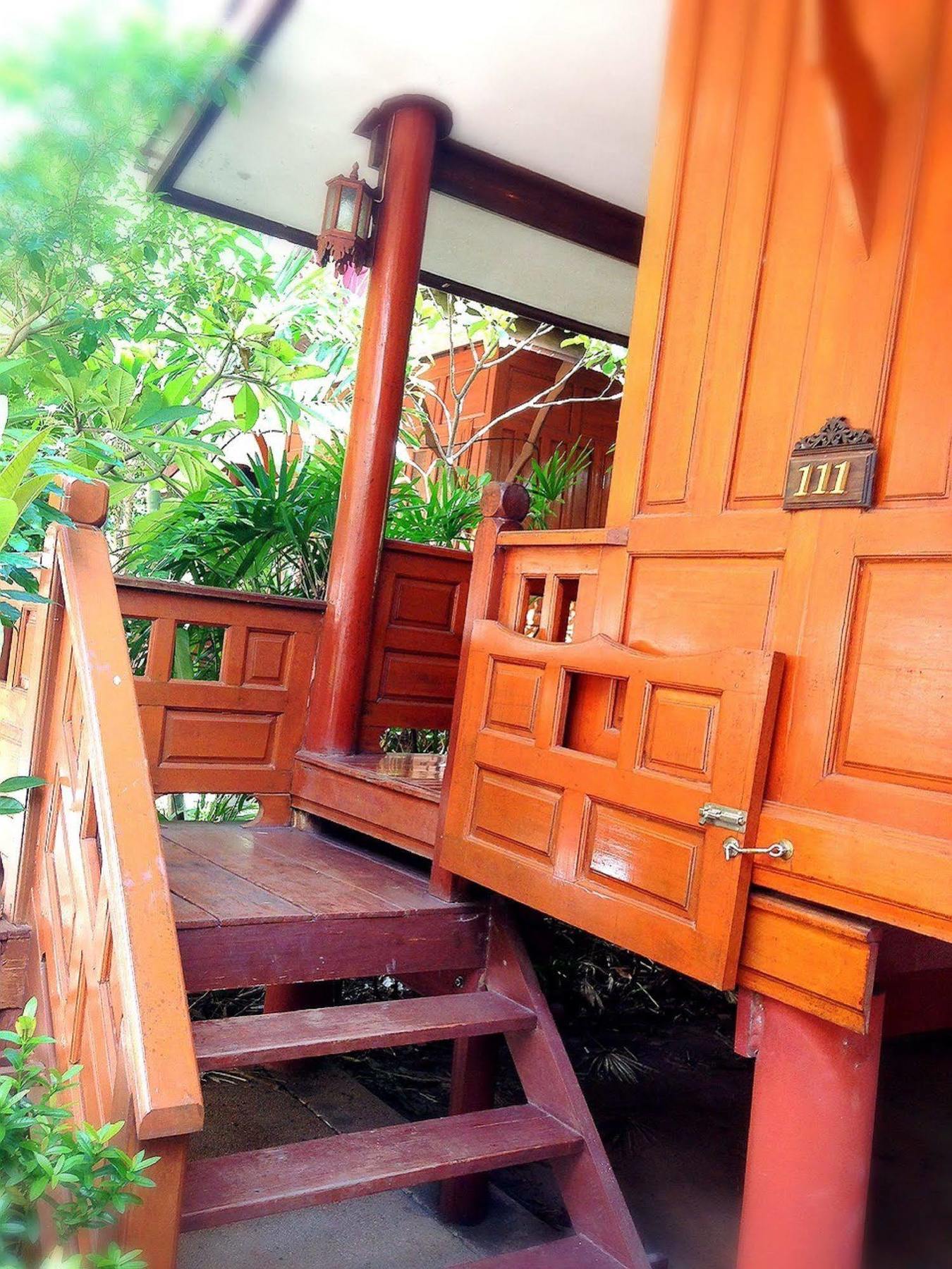 Jaroenrat Resort Samut Songkhram Zewnętrze zdjęcie