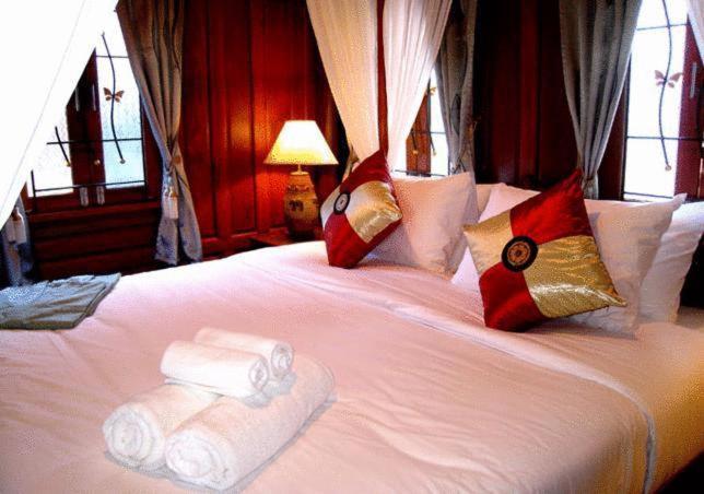 Jaroenrat Resort Samut Songkhram Pokój zdjęcie